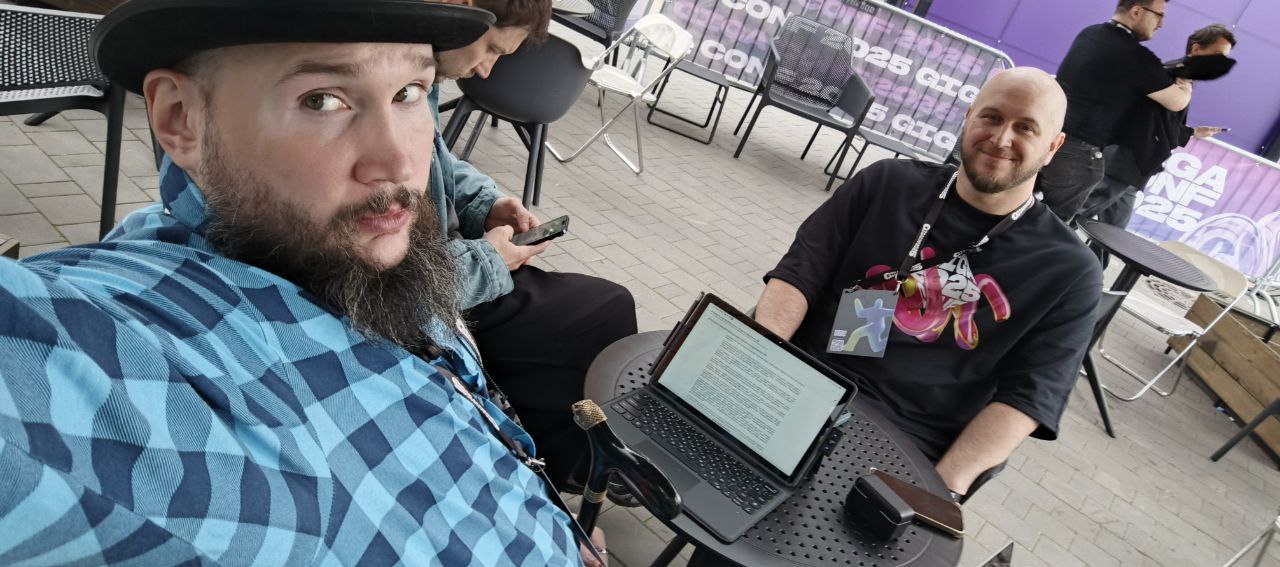 Готовим интересное. Отлично пообщались с Cloud.ru на тему сервисов ии в облаке. 
#cloudru #genai #gigaconf #Игнатийвещает
@divannyiit подписаться | Сетка — социальная сеть от hh.ru