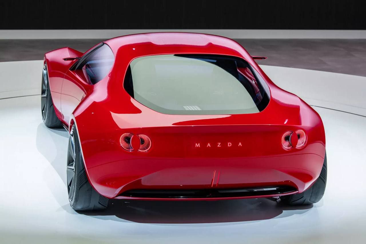 ❤️ Mazda хочет вернуть RX-7 и выпустить новое поколение MX-5
Гибридный концерт Iconic SP (на фото) может пойти в серию в середине 2026 года
Под капотом двухроторный мотор, выполняющий роль генератора | Сетка — социальная сеть от hh.ru