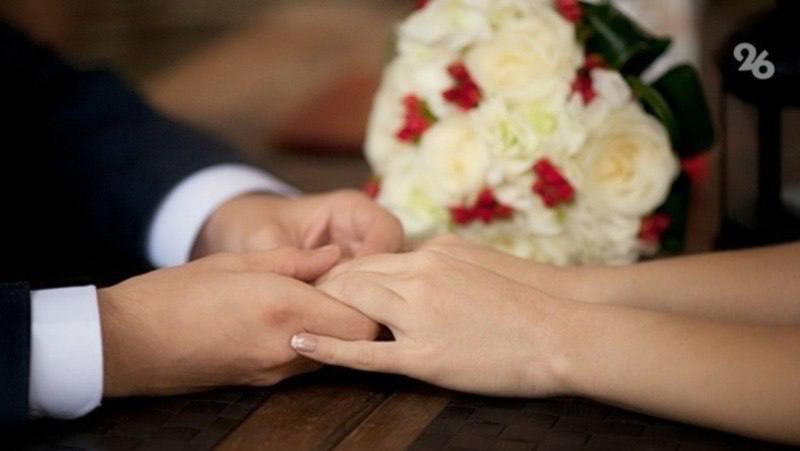 💒Торжественные церемонии для юбиляров супружеской жизни проводят на Ставрополье
Услуга является бесплатной. Организовать мероприятие могут юбиляры, их дети или внуки | Сетка — социальная сеть от hh.ru