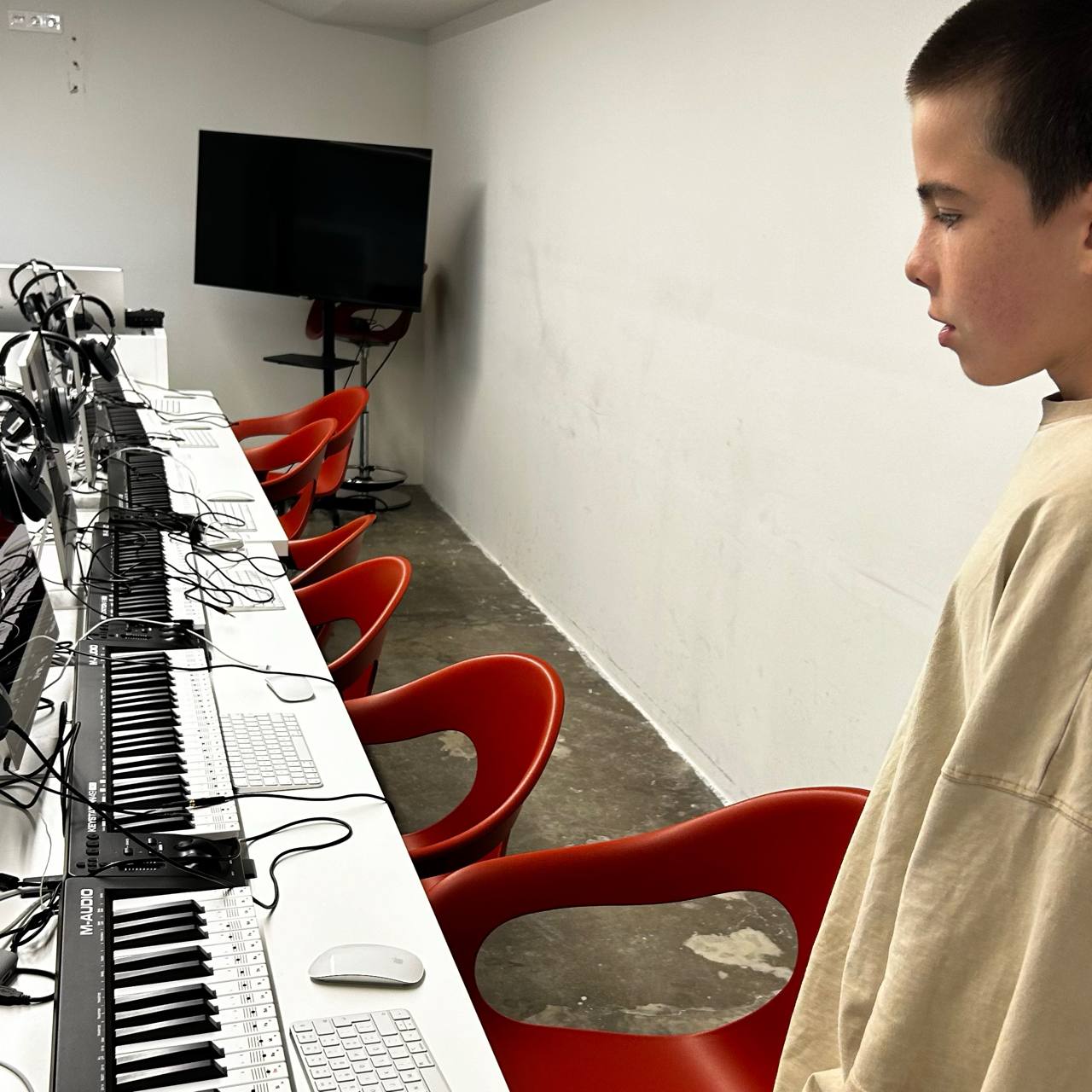 TUMO - это как Escola 42 или Школа 21, только для детей
В моей жизни бывали ситуации, когда я завидовала Ване - в такой классной среде он рос | Сетка — социальная сеть от hh.ru