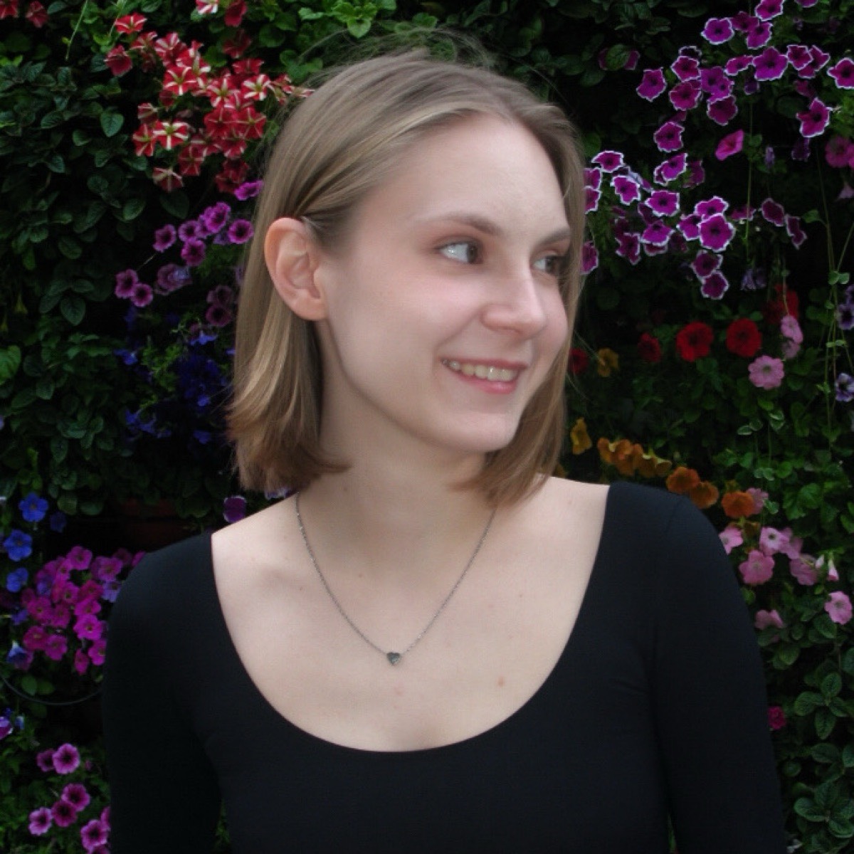 Софья Листарова