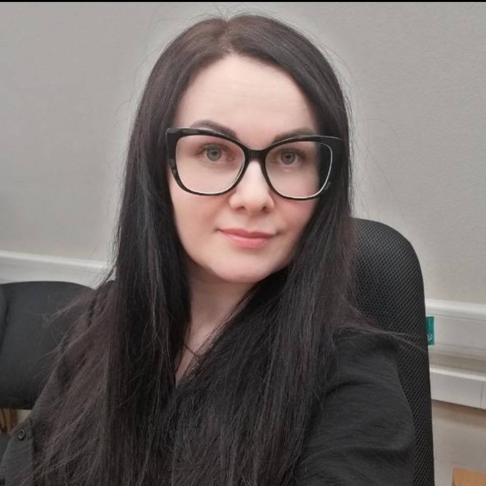 Юлия Гузеева