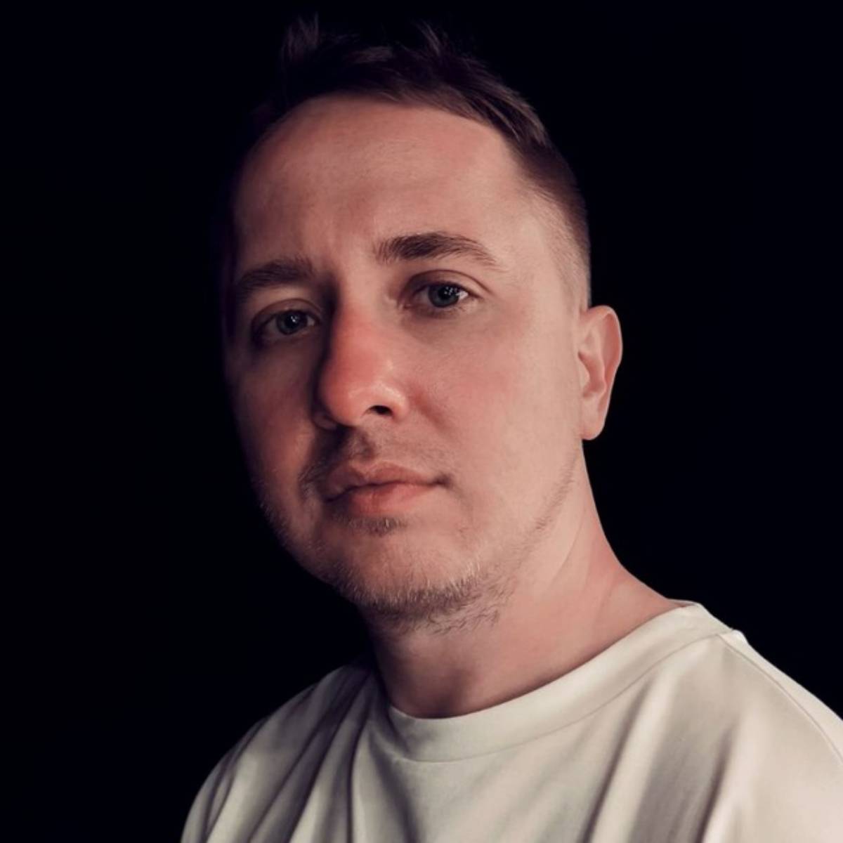 Артем Анюхин