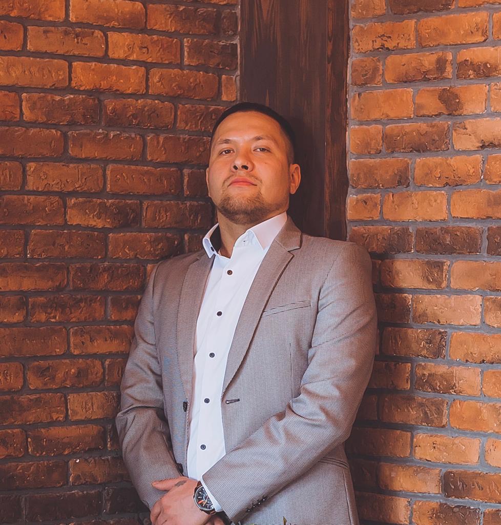 Александр Мутных