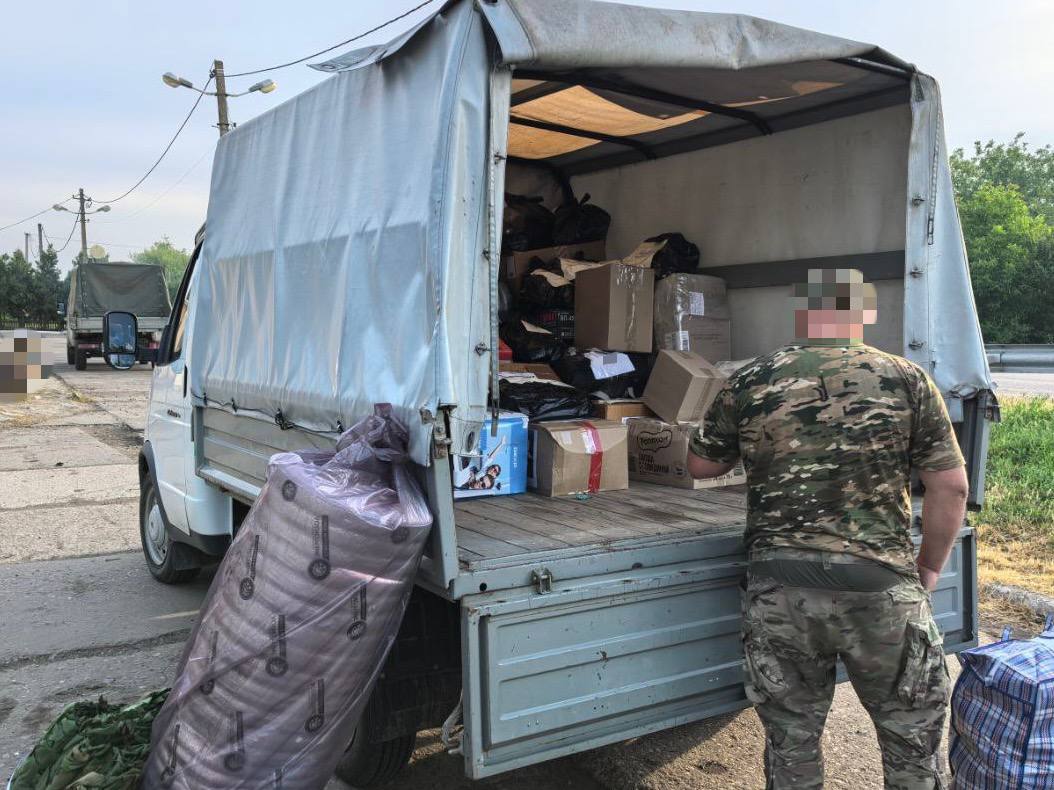 Стройматериалы и продовольствие отправились к бойцам в зону СВО
Команда волонтеров Красногвардейского округа доставила нашим воинам гуманитарный груз на Запорожское направление | Сетка — социальная сеть от hh.ru
