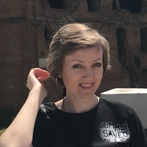 Елена Салагубова