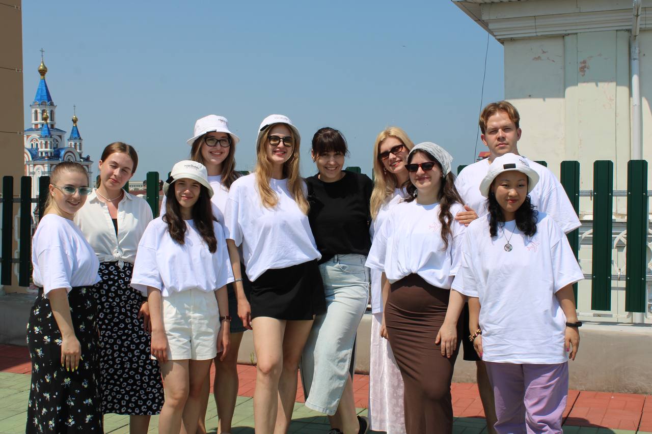 2️⃣Утро второго дня блог-тура прошло на площадке агентства креативных индустрий | Сетка — социальная сеть от hh.ru