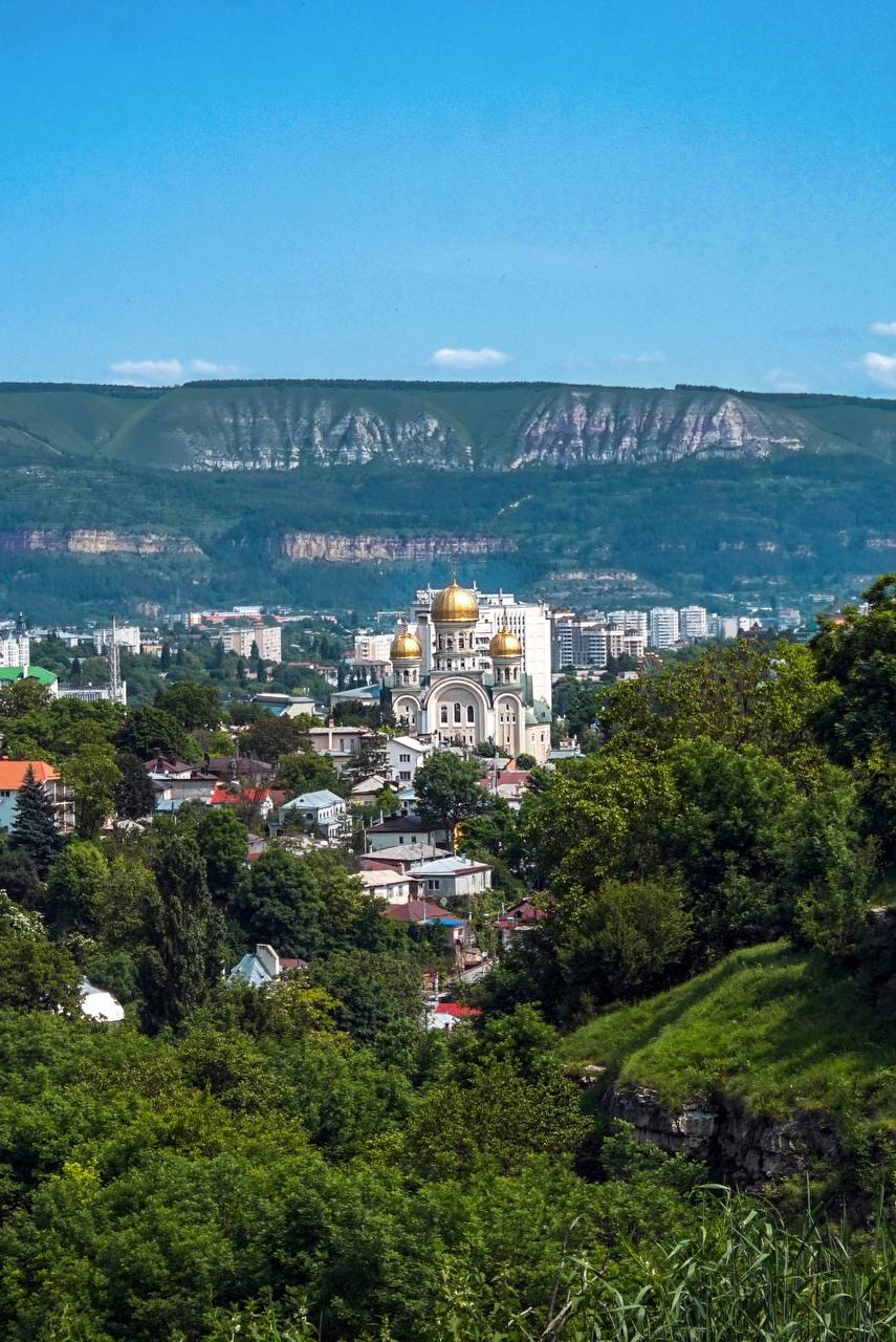 Необычный обзор на Кисловодск
📷Вадим Карпов | Сетка — социальная сеть от hh.ru