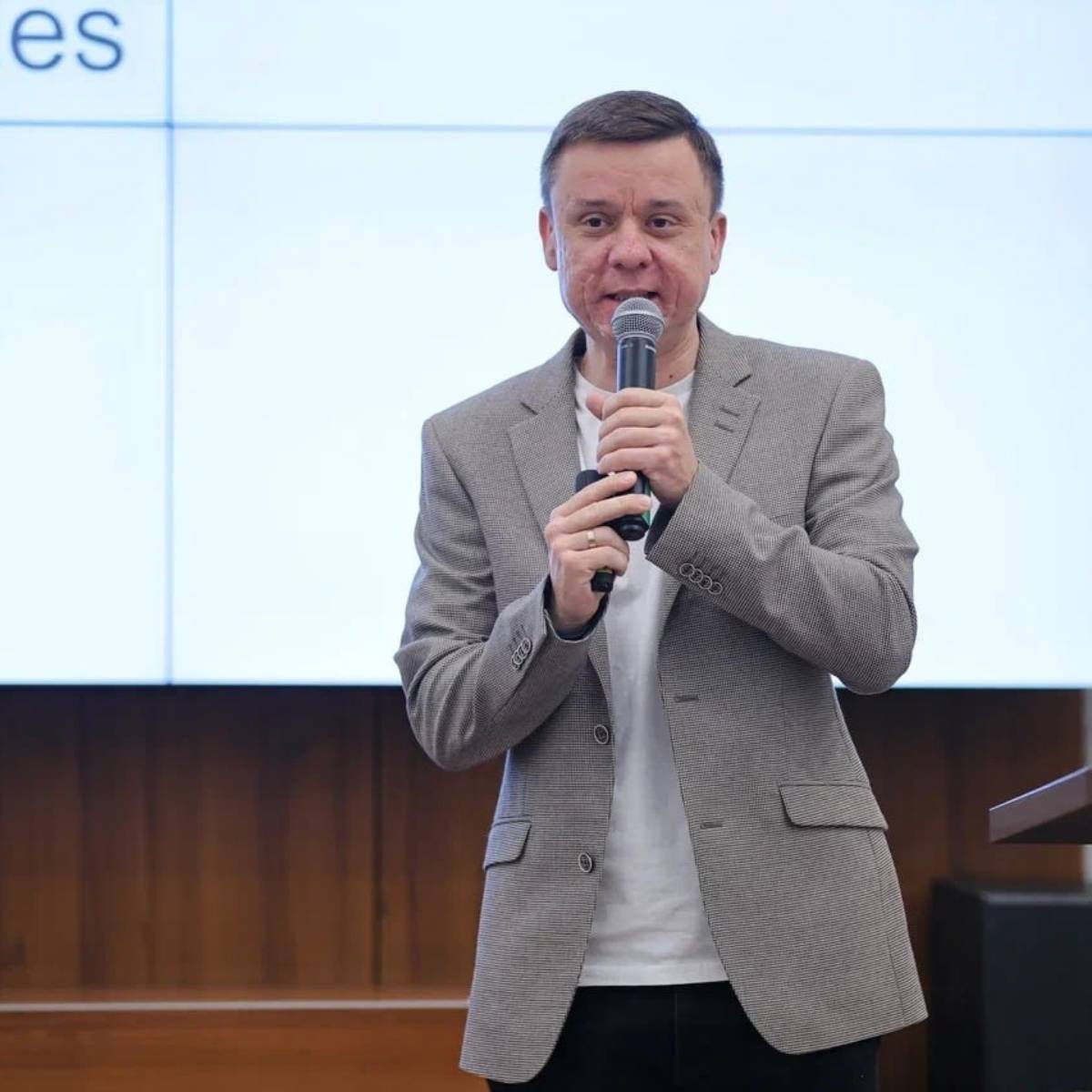 Антон Москвитин | Сетка — социальная сеть от hh.ru