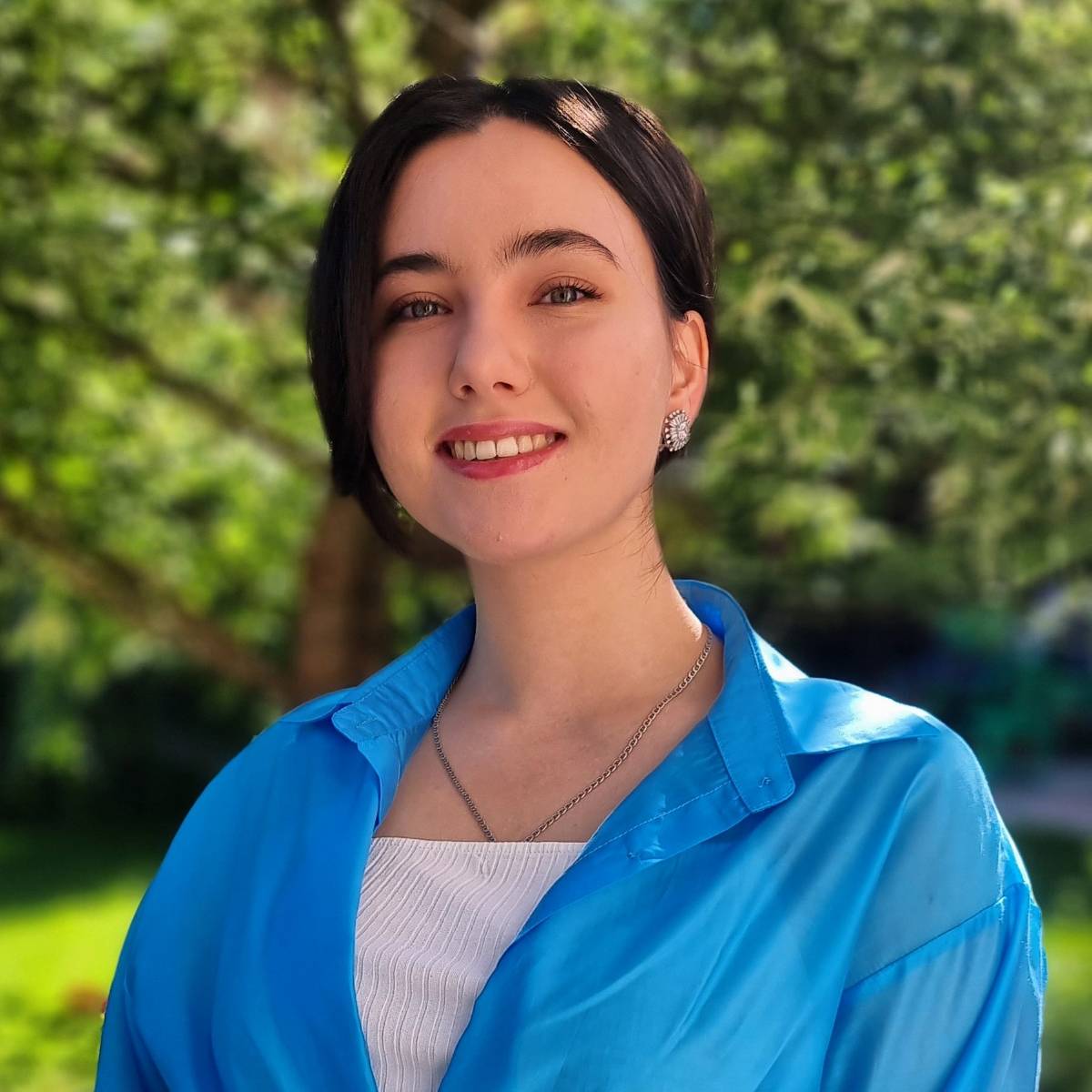 Камила Атаева | Сетка — социальная сеть от hh.ru