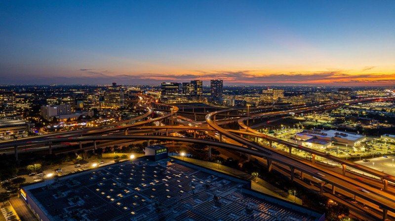 Experiences Texas
Traffic on the Highway with a Sunset View
Frisco is the only city in North Texas with two golf resorts | Сетка — социальная сеть от hh.ru