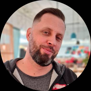 Виталий Зайцев | Сетка — социальная сеть от hh.ru