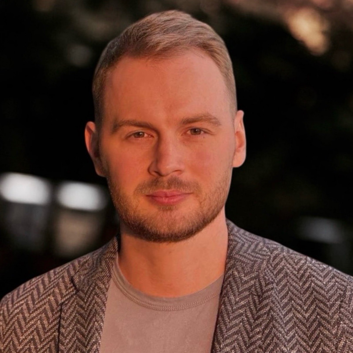 Даниил Островский