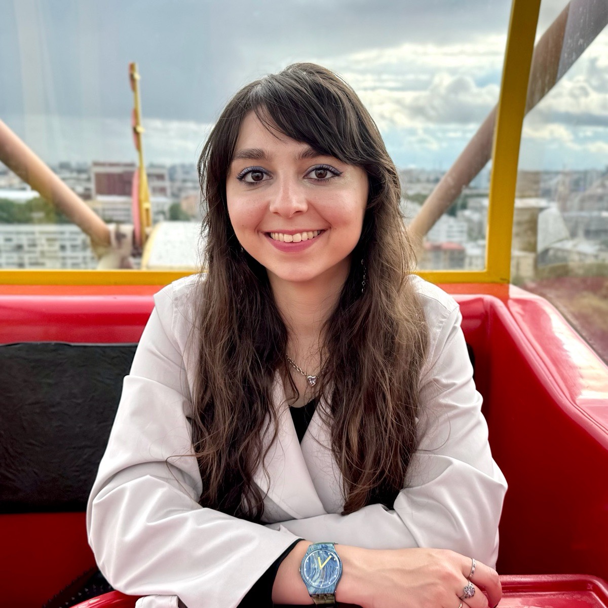 Бэтси Исакова