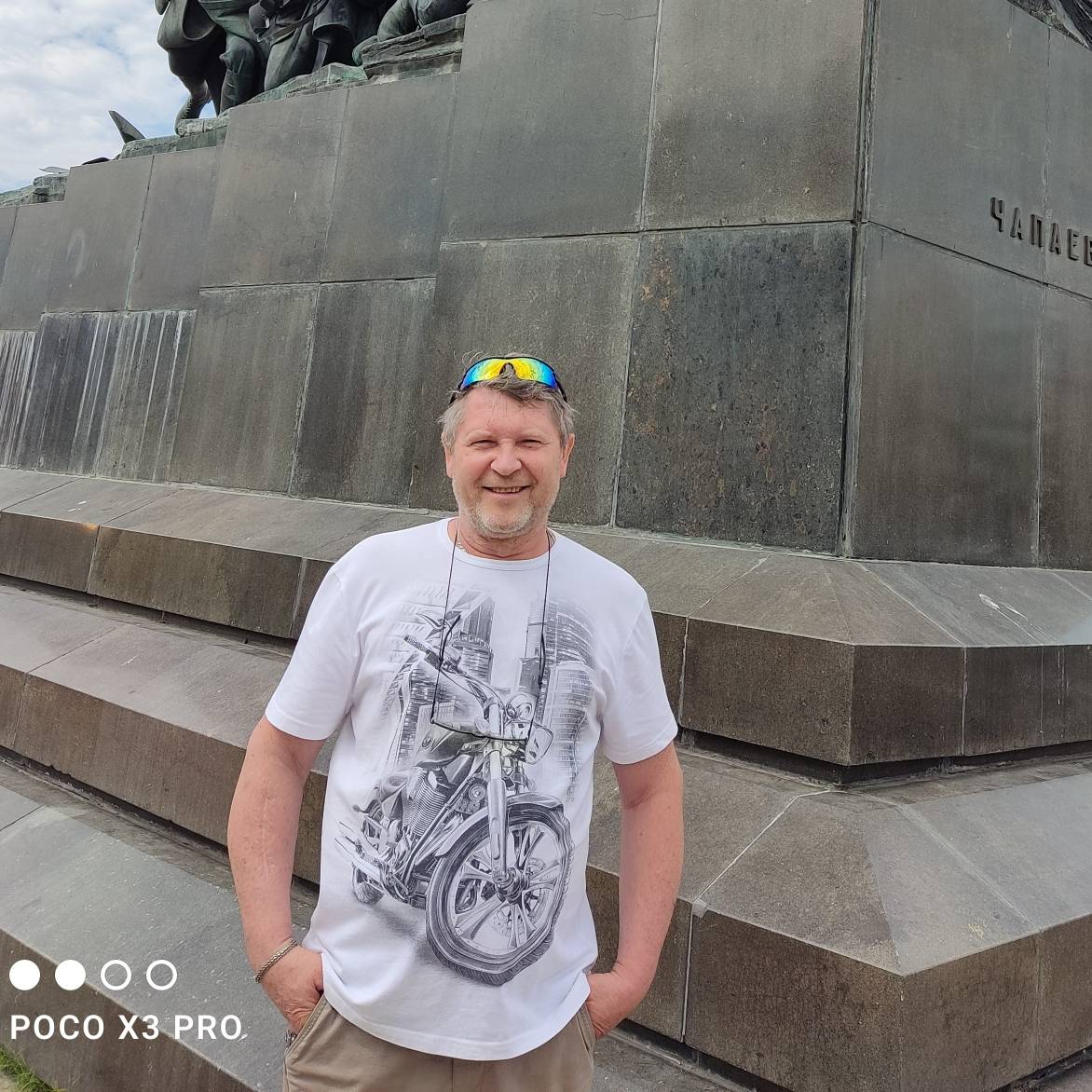 Андрей Богданов