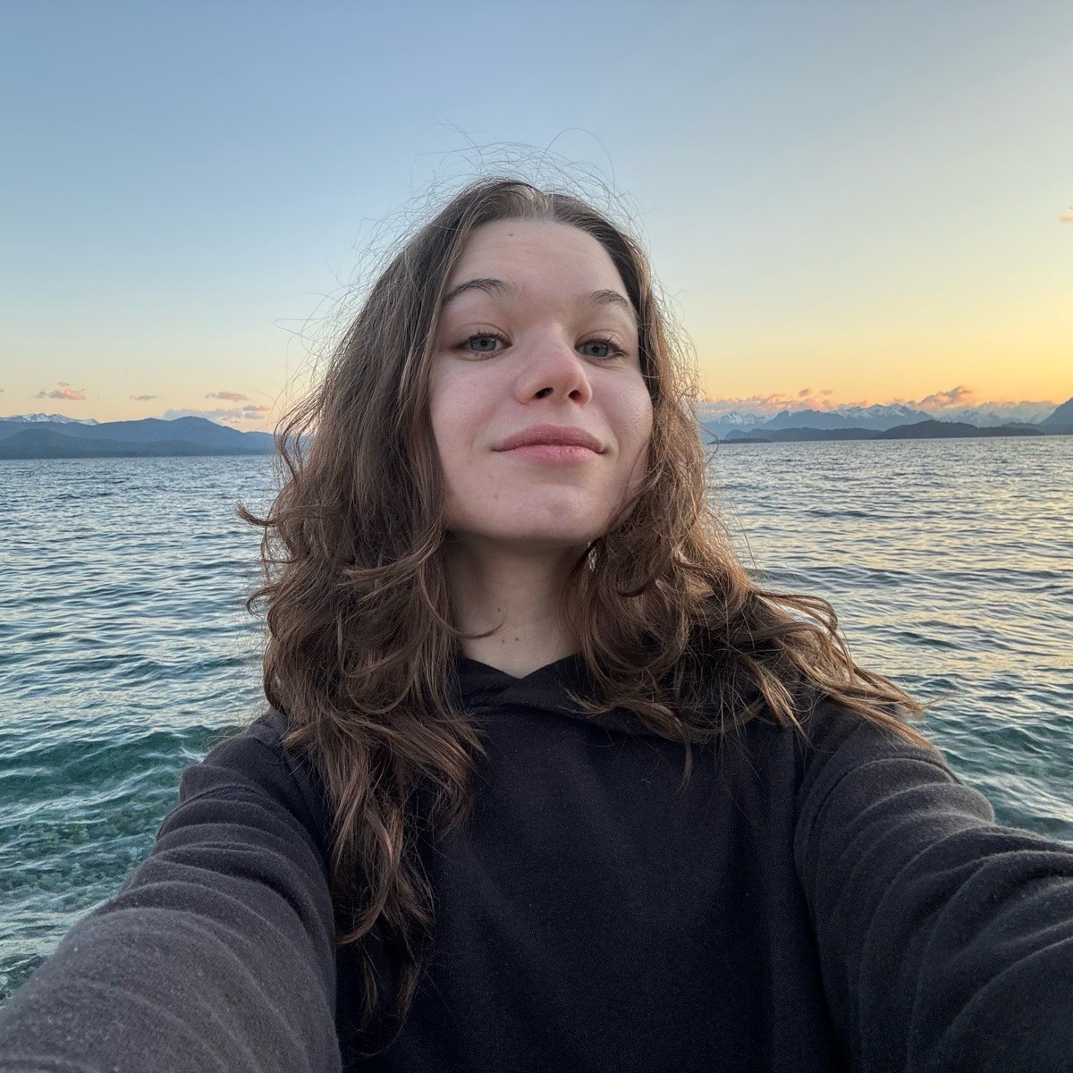 Карина Козлова | Сетка — социальная сеть от hh.ru