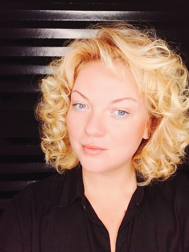 Кристина Холло