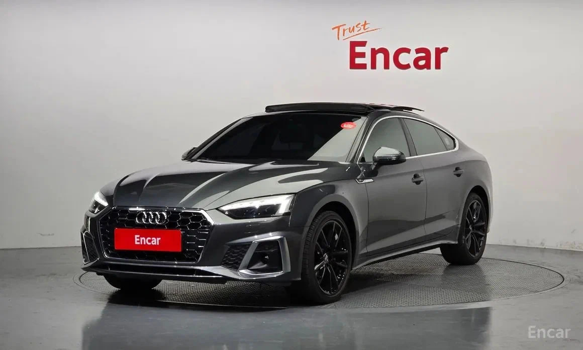 ❤️ Сияющая серость — Audi A5
Пробег —  100 км
Год выпуска — 2023
Двигатель — дизель 2.0 л, 204 л | Сетка — социальная сеть от hh.ru