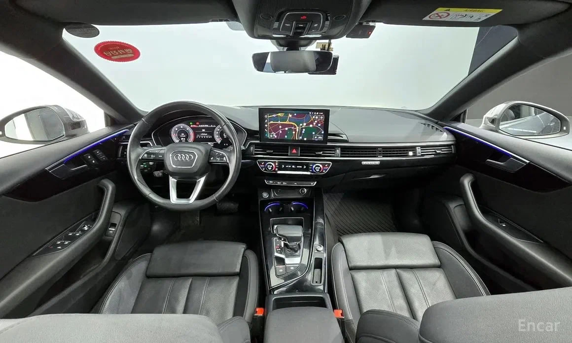❤️ Сияющая серость — Audi A5
Пробег —  100 км
Год выпуска — 2023
Двигатель — дизель 2.0 л, 204 л | Сетка — социальная сеть от hh.ru