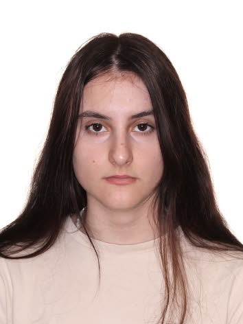 Ника Акопян