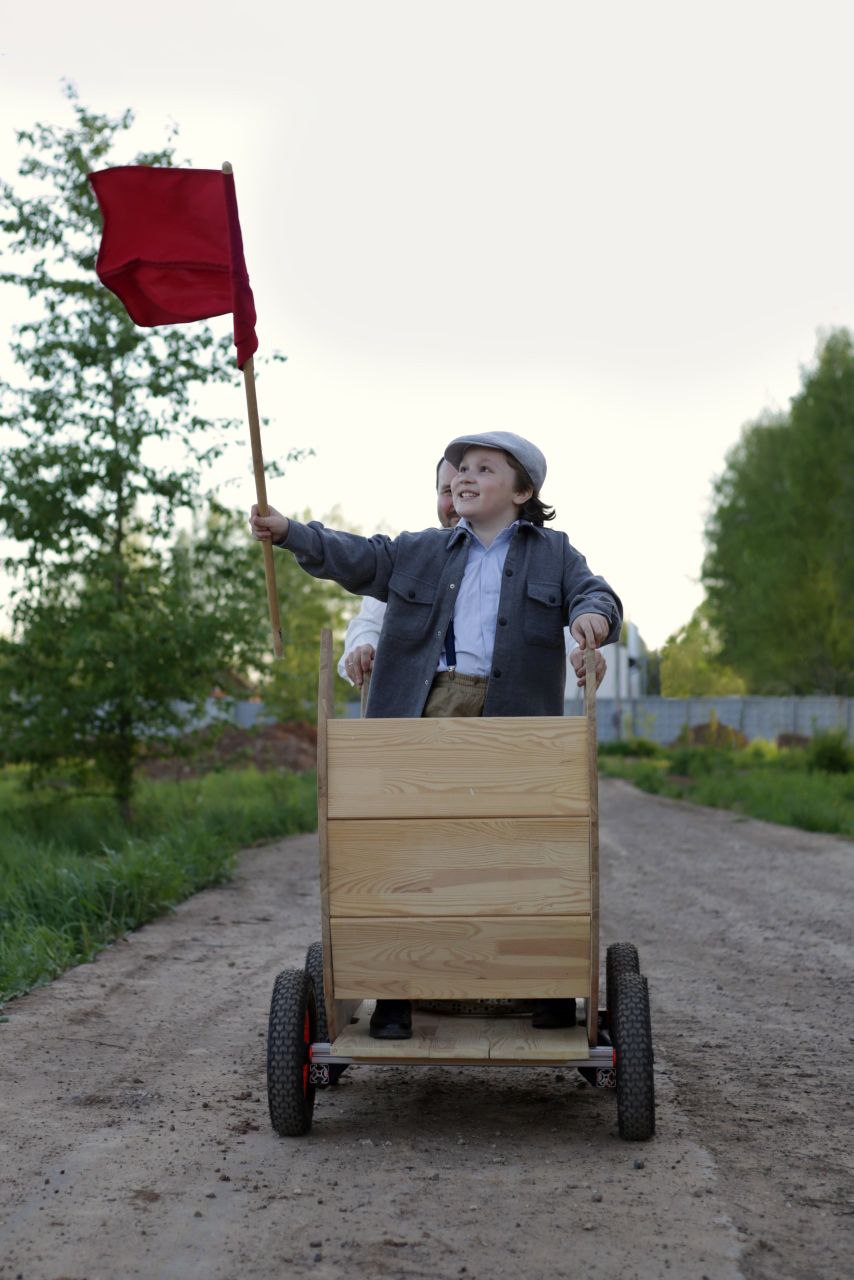 Наконец-то!
Мои ручки добрались до обработки этого сета фотографий.
Парочка закадровых моментов в комментариях | Сетка — социальная сеть от hh.ru