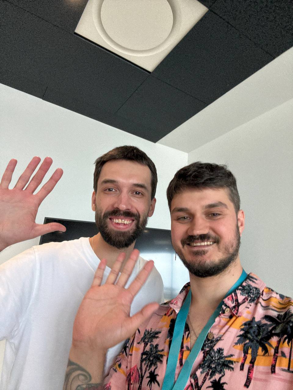 Summer Tech Fest 2025: итоги ресурсного батла #2
В субботу на Summer Tech Fest 2025 прошёл второй ресурсный батл.
Участники высоко оценили обновлённые правила — это значит, что путь выбран верно | Сетка — социальная сеть от hh.ru