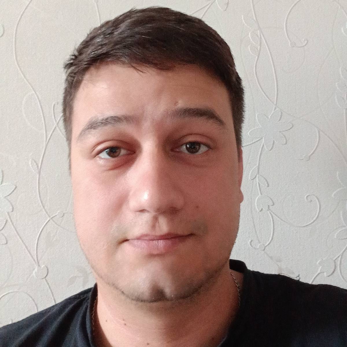 Арслан Худояров