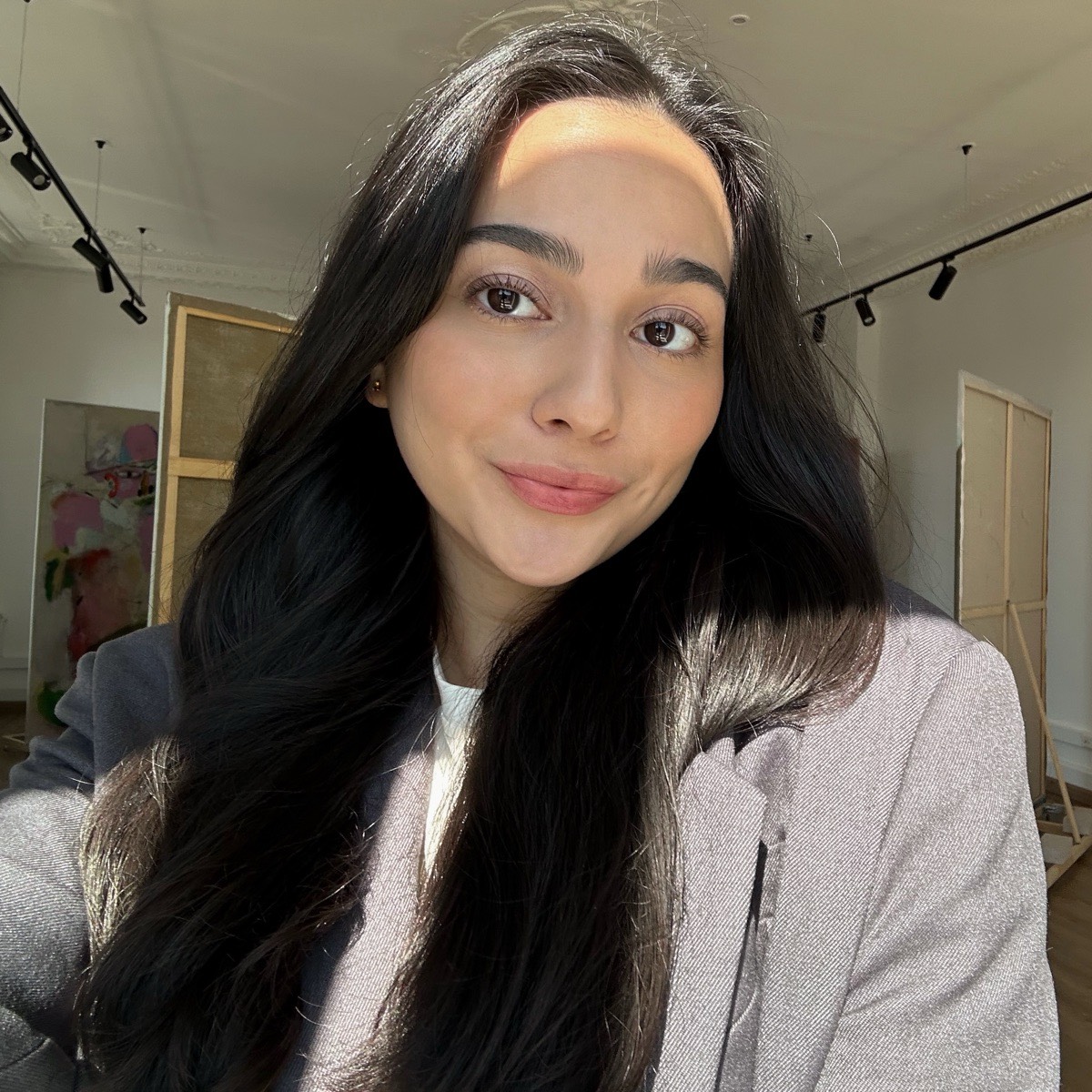 Лейла Амонова | Сетка — социальная сеть от hh.ru