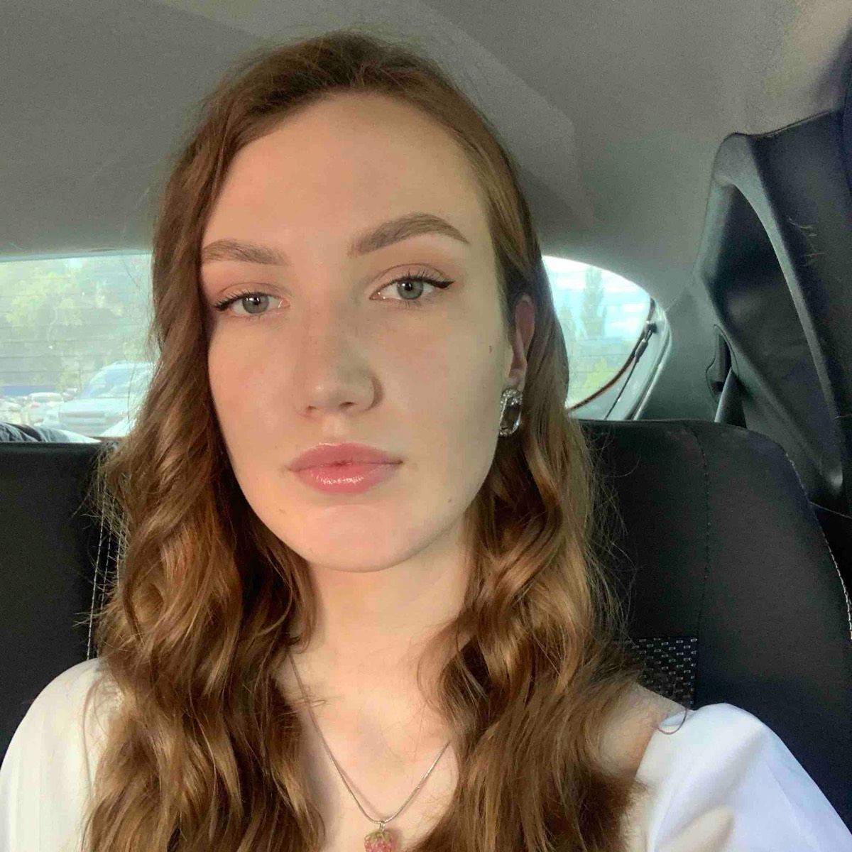 Соня Горева | Сетка — социальная сеть от hh.ru