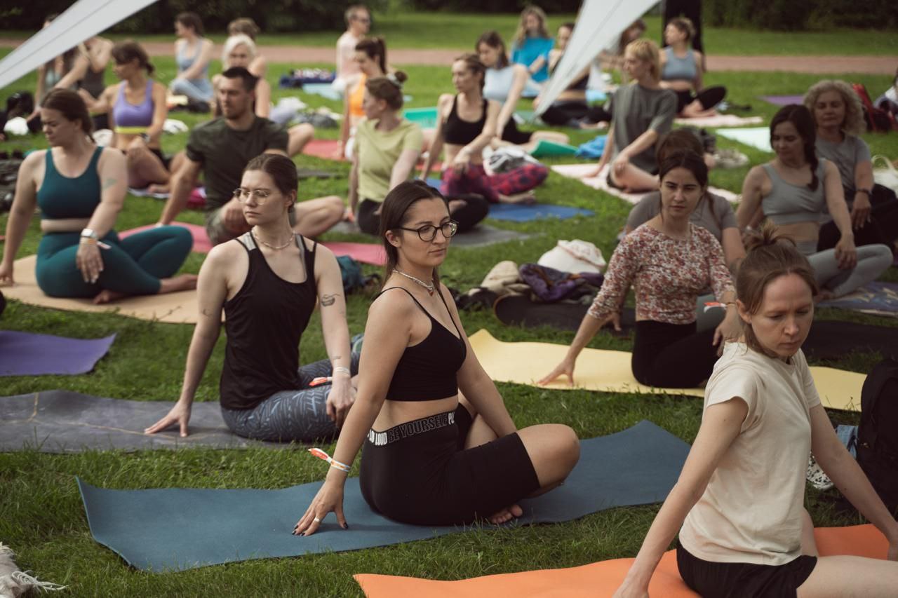 🧘‍♀️ АКТИВНОСТИ НА RUNIT 2025: МАСТЕР-КЛАССЫ ПО ЙОГЕ ОТ ЦЕНТРА «ПРАНА»
«Прана» — это три современных оздоровительных центра йоги в Москве: один на Тимирязевской, один на Баррикадной и еще один на Войк... | Сетка — социальная сеть от hh.ru