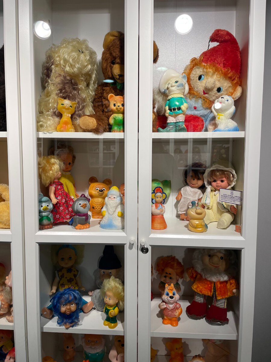 🧸Музеи игрушек в Москве
Подборка Московских музеев для взрослых и детей
🟣Музей Lego Brick Star
🎟Стоимость билета - 900₽
📍ул | Сетка — социальная сеть от hh.ru