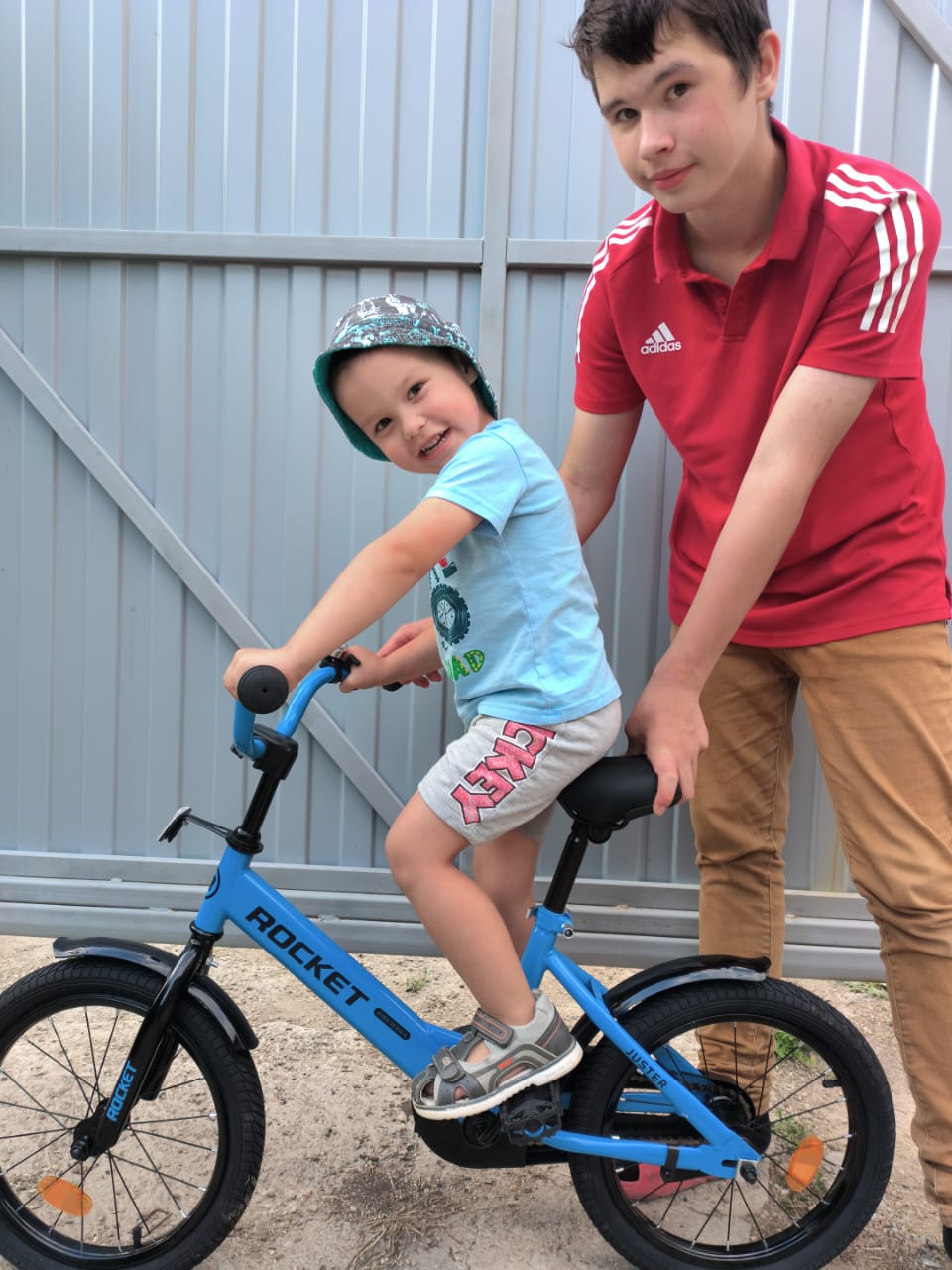 🌟 Мечты сбываются! 🌟
Вчера мы стали свидетелями настоящего волшебства — мальчик получил тот самый подарок, от которого сиял счастьем так ярко, что не каждый взрослый вспомнит, когда испытывал такую ис... | Сетка — социальная сеть от hh.ru