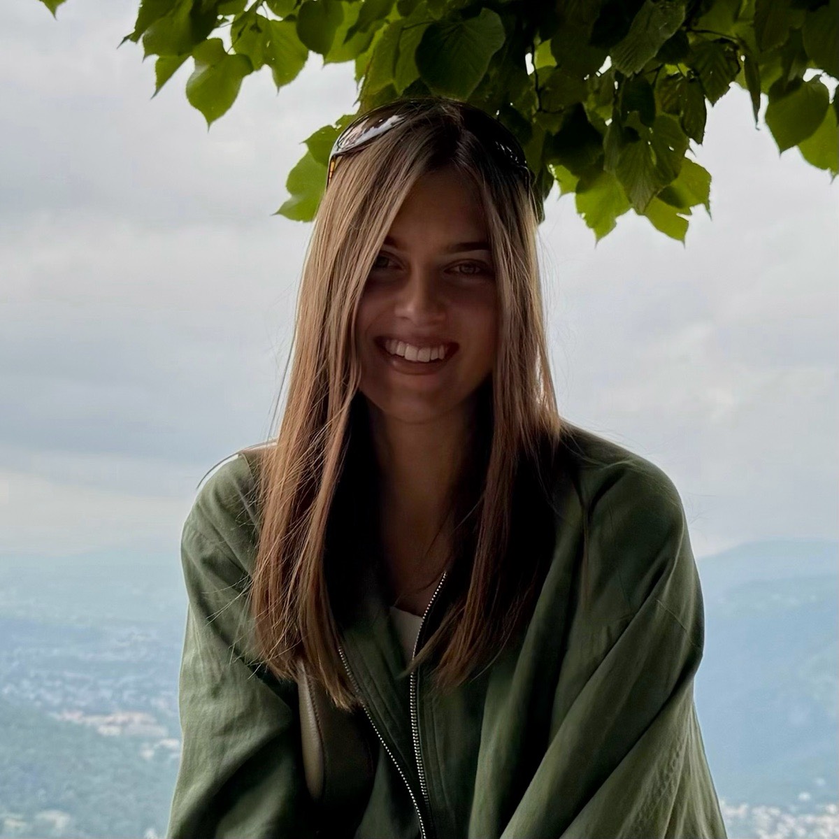 Регина Чиркунова | Сетка — социальная сеть от hh.ru