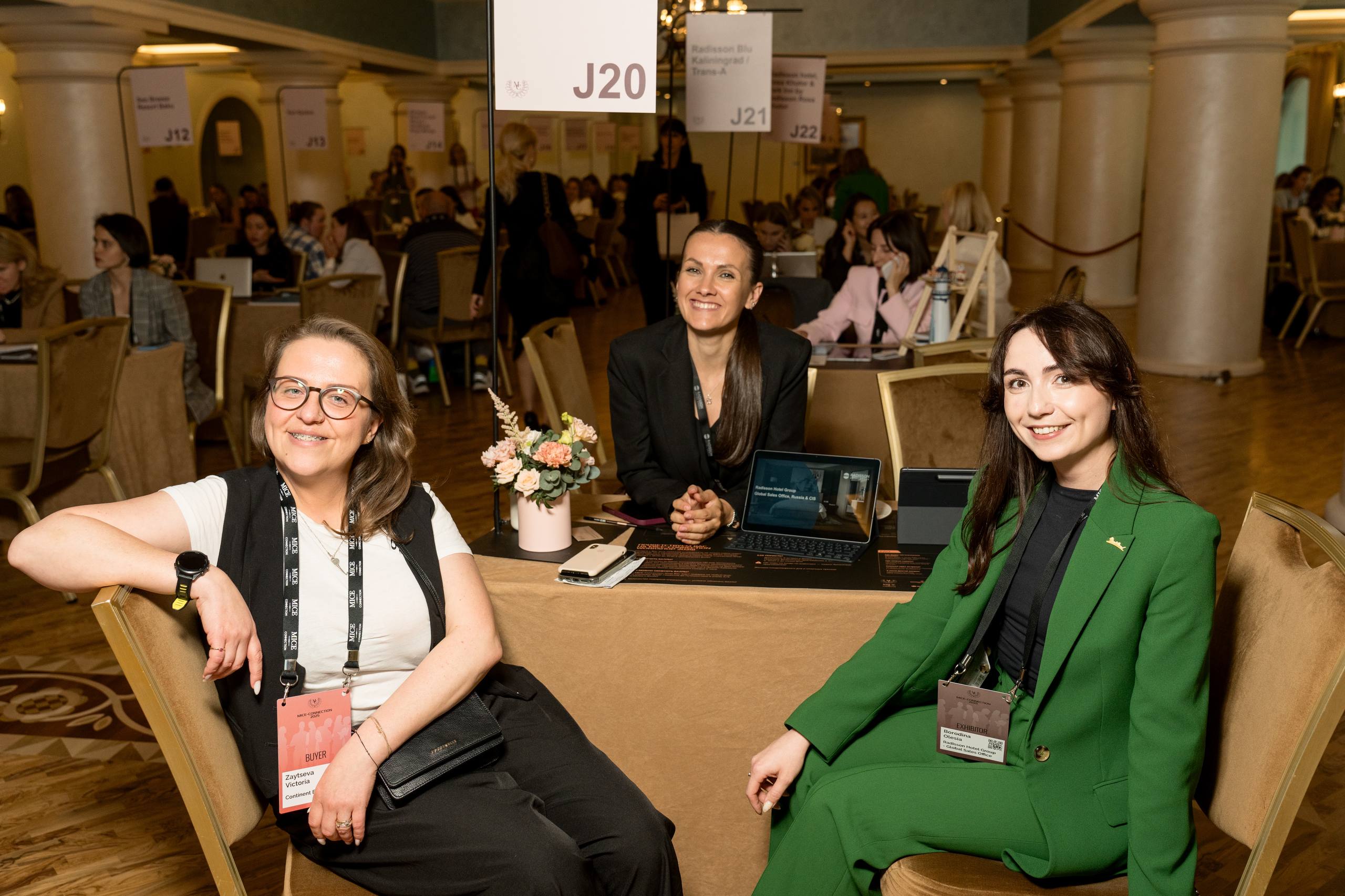 MICE-Connection Workshop 2025: масштабный, яркий и продуктивный⚡️
Именно таким стал наш девятый флагманский MICE-Connection Workshop 2025 — незабываемый день, полный нетворкинга, инсайтов и новых возм... | Сетка — социальная сеть от hh.ru