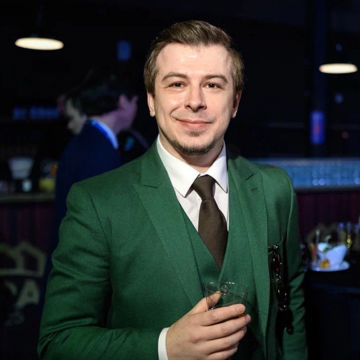 Иракс Романов | Сетка — социальная сеть от hh.ru