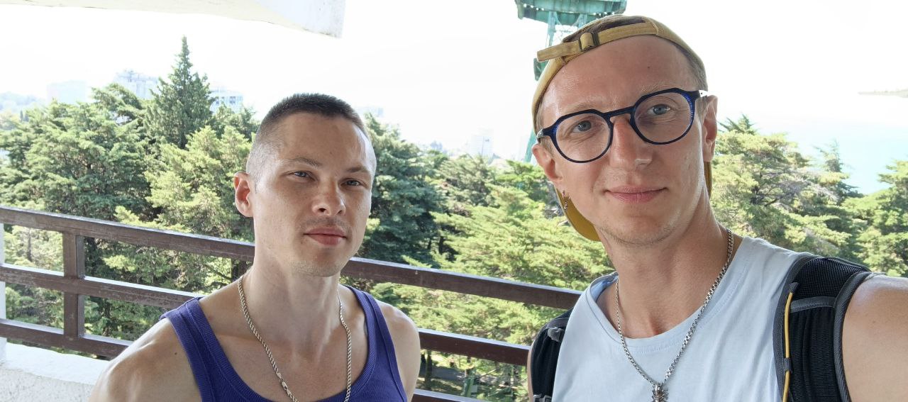 Ну вот и прошли эти замечательные дни, где я и мой друг Артур отмечали в Сочи свои 35 годков ❤️
Я долго готовился и в итоге получился самый лучший даже не день, а три дня нашего дня варенья 💌
Наснимал... | Сетка — социальная сеть от hh.ru