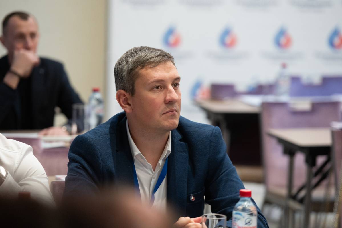 Роман Авраменко