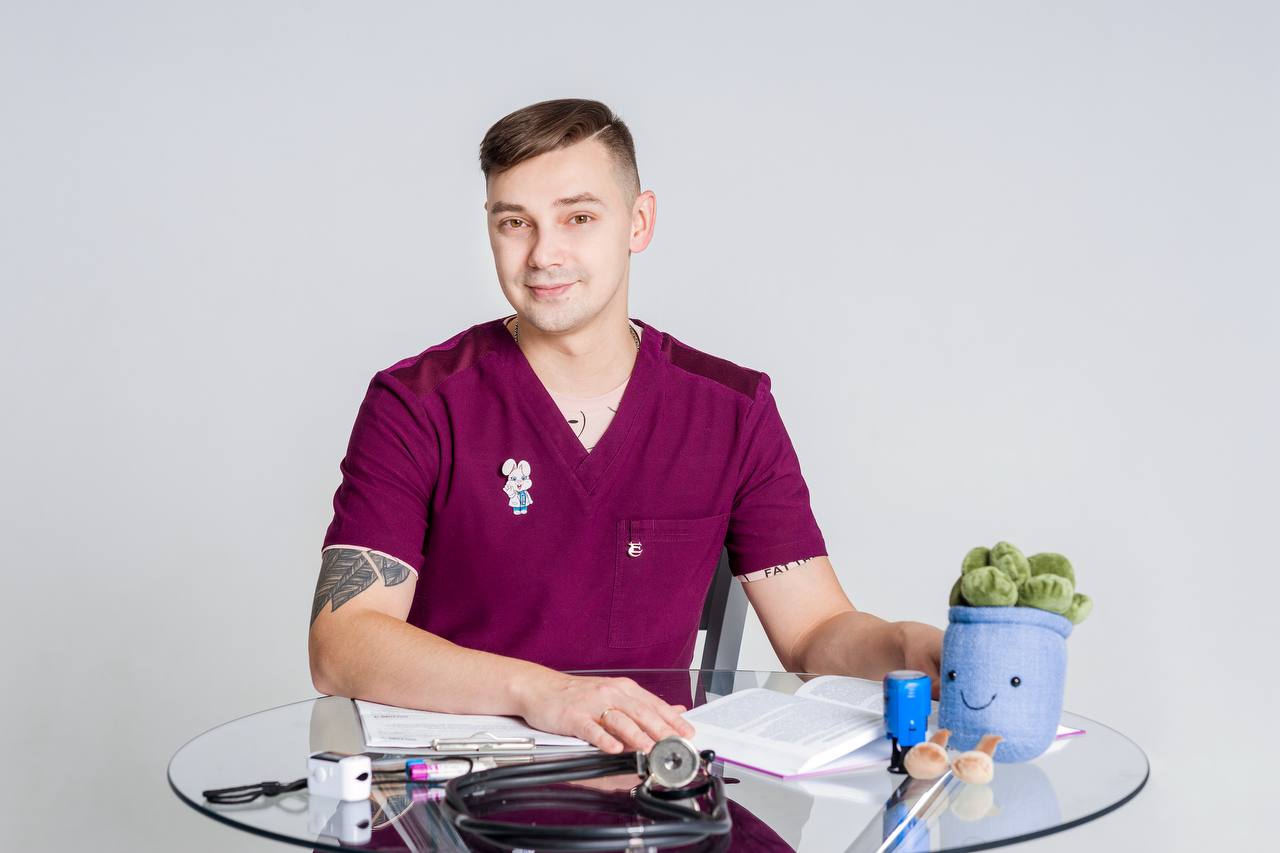 От санитарных будней до доказательной медицины: как я нашел свой путь (часть 3, финальная) 🎓
И вот мы снова здесь! 👋 Готовы к финальному рывку этой истории? В прошлых частях мы прошли путь от санитара... | Сетка — социальная сеть от hh.ru