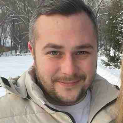 Евгений Савельев