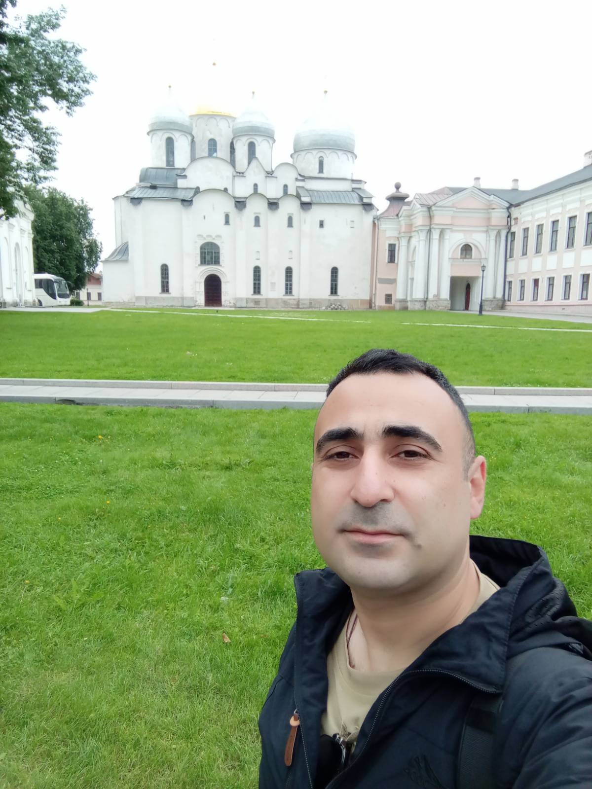 Сеймур Искандаров