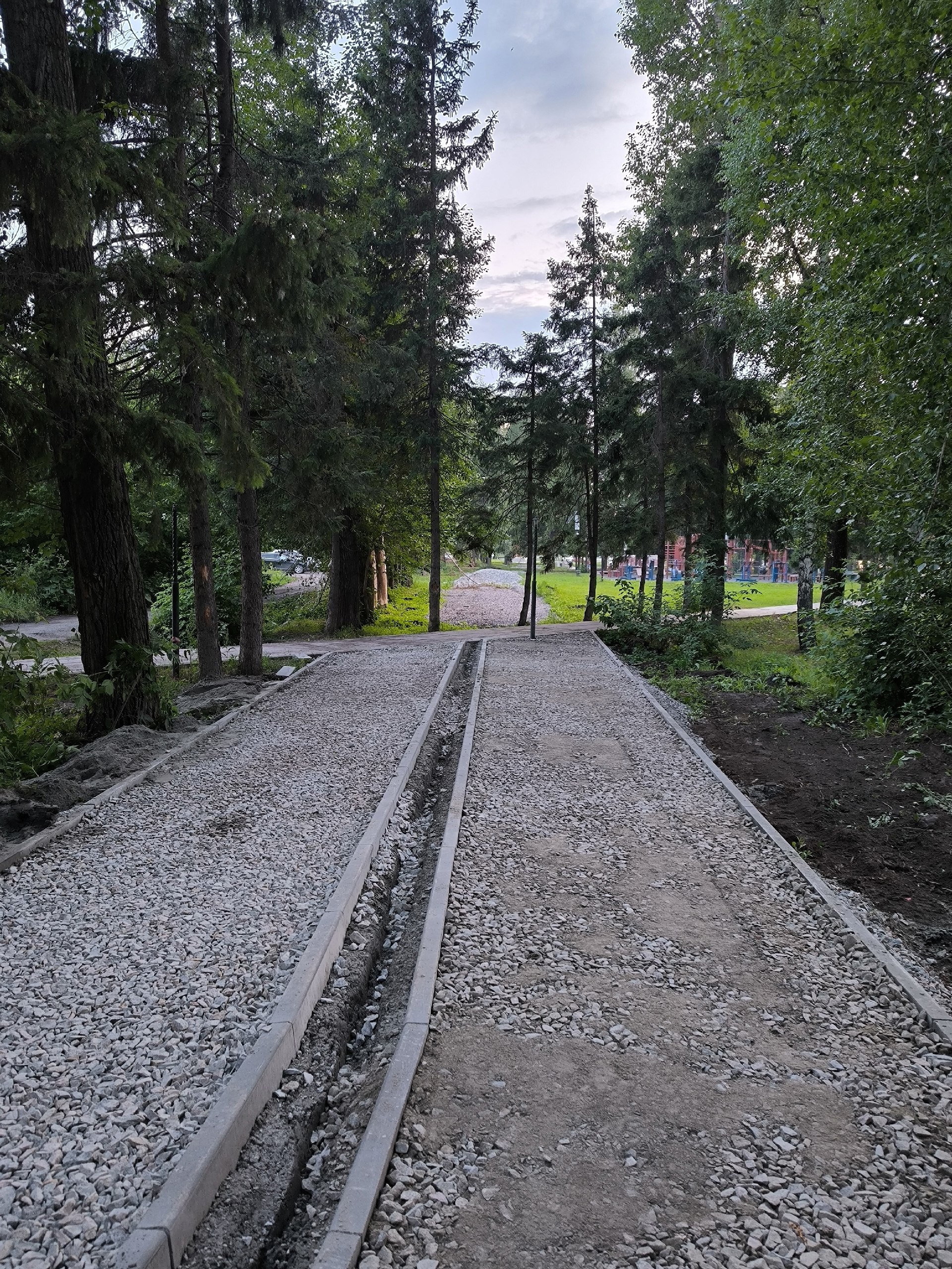 Ну что, Обчане, готовьте велики,самокаты,ролики и скоро в путь, любоваться неизведанными просторами Военного городка!
http://vk.com/ob.gorod?w=wall-100380192527415 | Сетка — социальная сеть от hh.ru