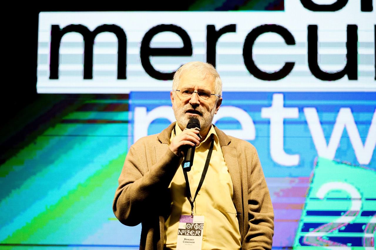 когда тебя кто-то рекомендует как спикера, и вот ты уже на сцене Silver Mercury Network
восторг!
спикеры из Яндекс, Skyeng, Кофемания, Flowwow, Юрент, УралСиб, Аскона, Хабр, Sostav, Лайфхакер, Горящая... | Сетка — социальная сеть от hh.ru