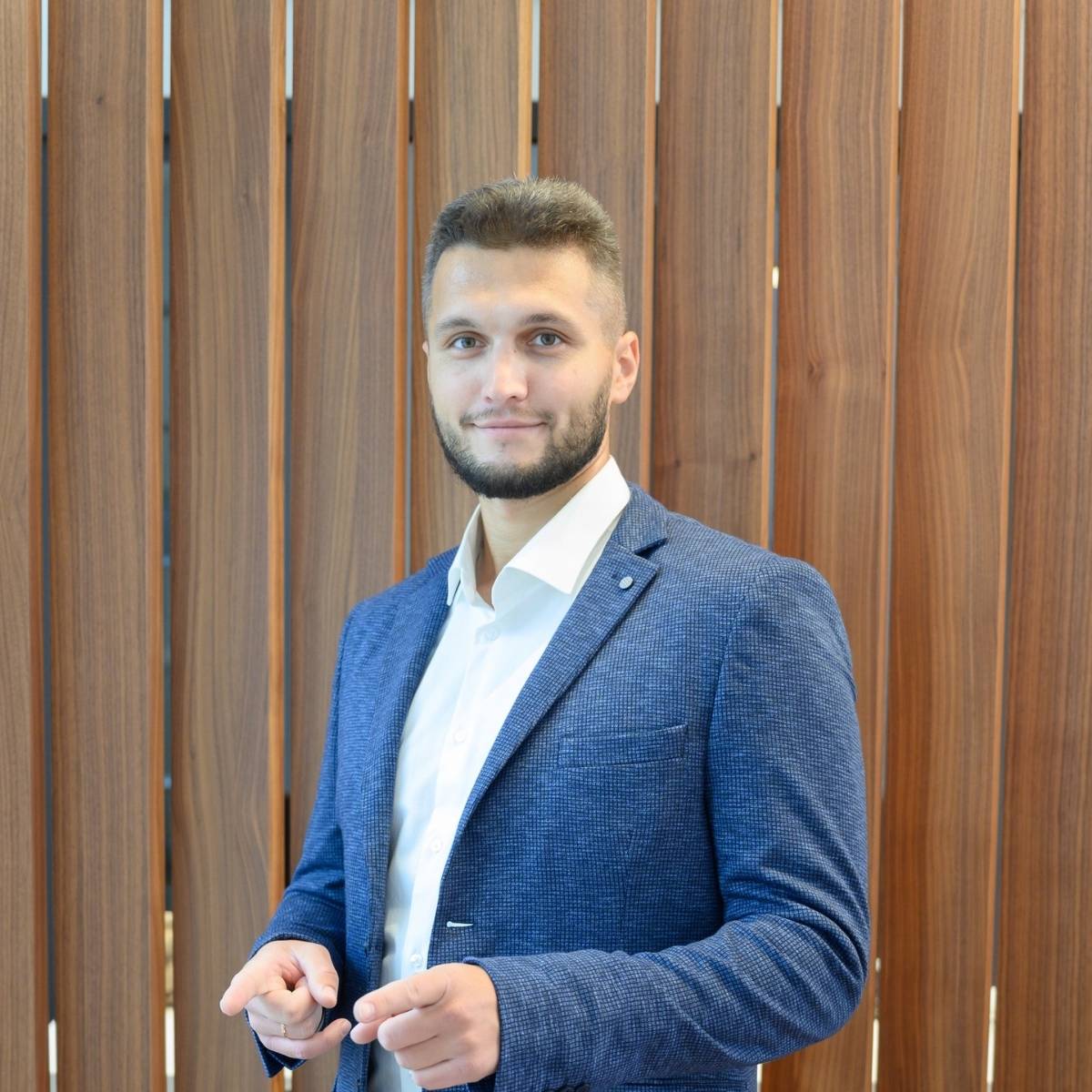 Дмитрий Делакруз | Сетка — социальная сеть от hh.ru