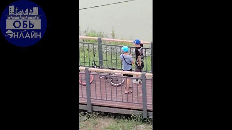 ↗ Сейчас "безобидные бомбочки", потом коктейли "молотова"! Откуда у малолетних эта продукция? И они могут быть травматичными для использующего!
vk.com
Подробнее на https://vk.com/ob | Сетка — социальная сеть от hh.ru