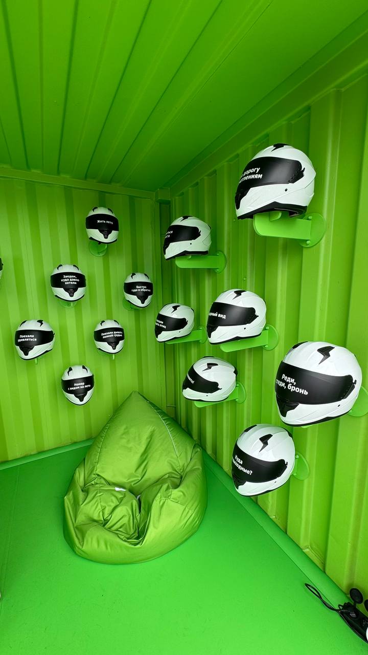 Вчера прошел фестиваль A5Motors Motoring на гоночной трасе Moscow Raceway.
Я был удивлен, что увидел почти 2 полноценных спонсорских активации | Сетка — социальная сеть от hh.ru