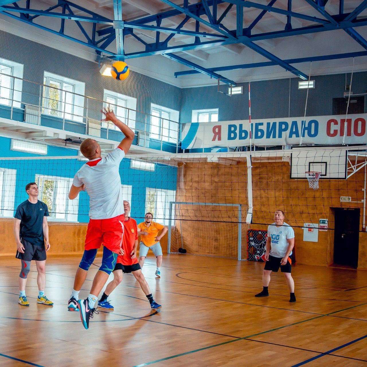 Делу время, а спортивным новостям — понедельник🔥 | Сетка — социальная сеть от hh.ru