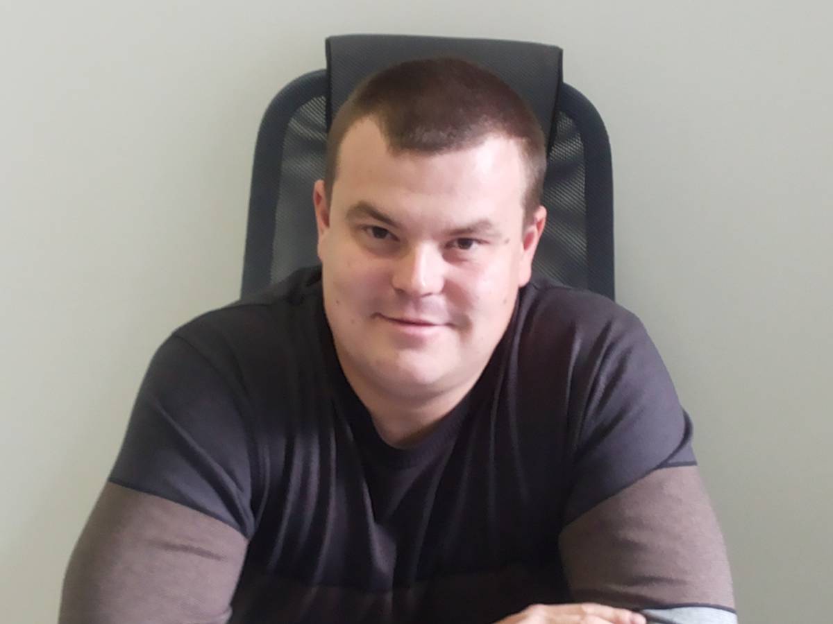 Максим Кузнецов