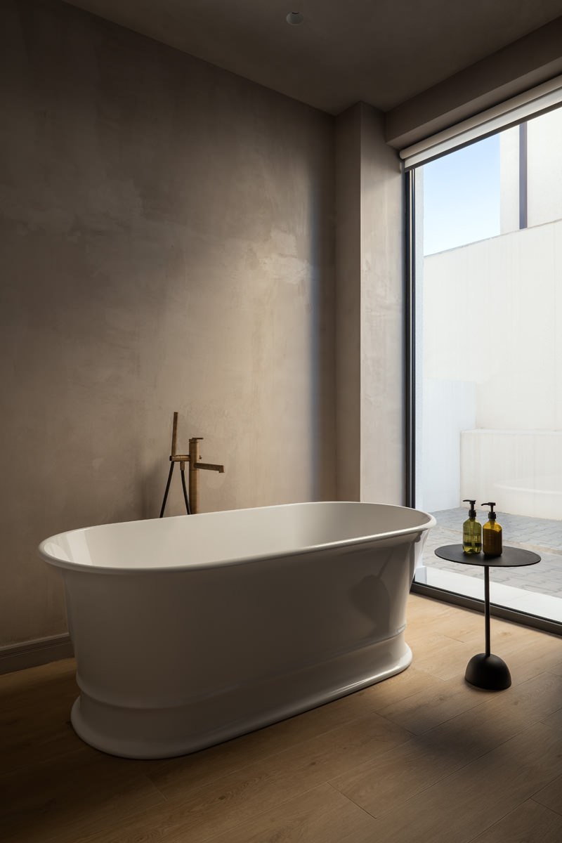 К дизайнеру Сабине Валиевой ее постоянные клиенты обратились с заманчивым предложением — построить для них настоящую виллу в месте с невероятным пейзажем | Сетка — социальная сеть от hh.ru