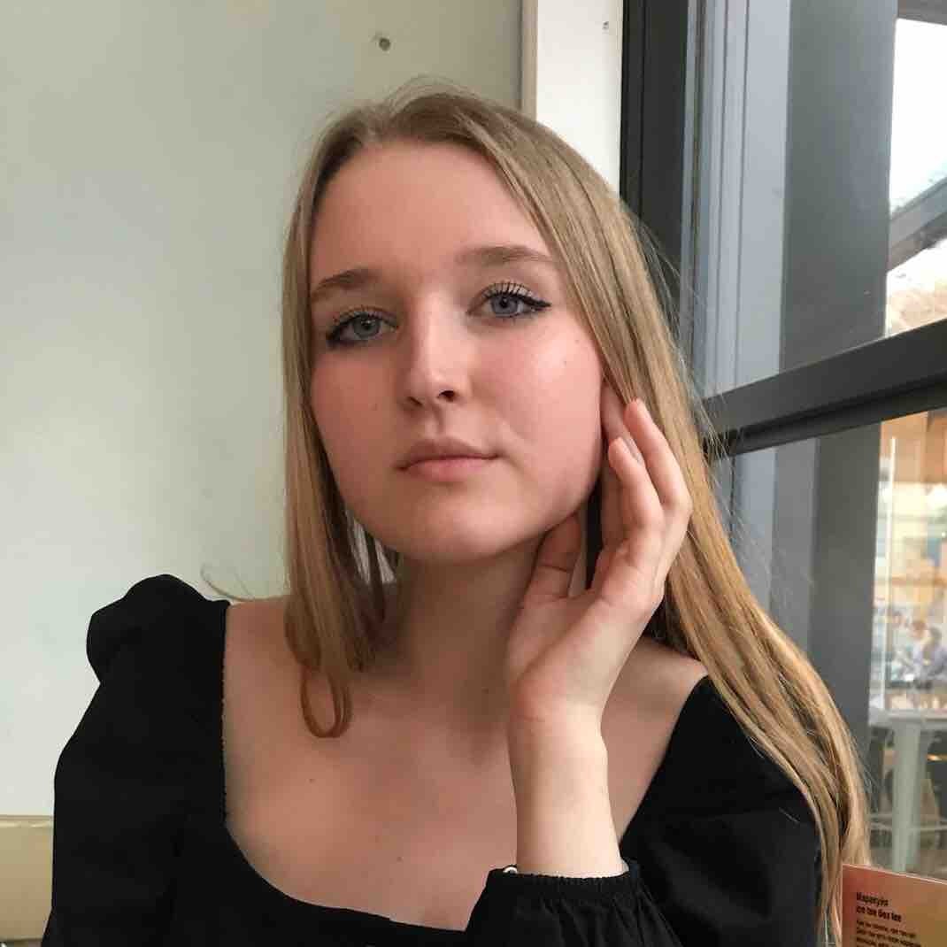 София Малыхина