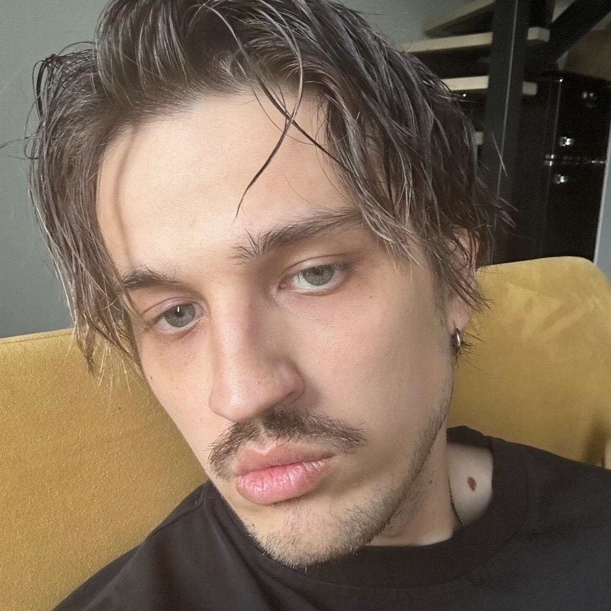 Андрей Волков